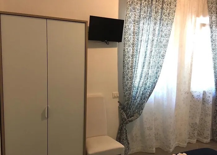 Aquarius Rome Frühstückspension 3*